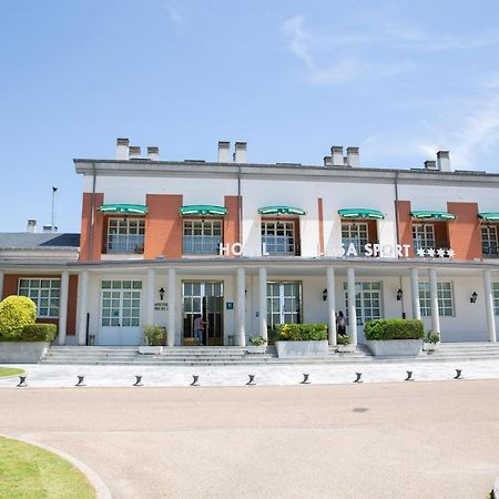 Hotel Lasa Sport Valladolid Exterior foto